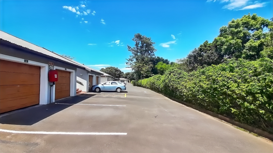 To Let 3 Bedroom Property for Rent in Wakenshaw Estate KwaZulu-Natal