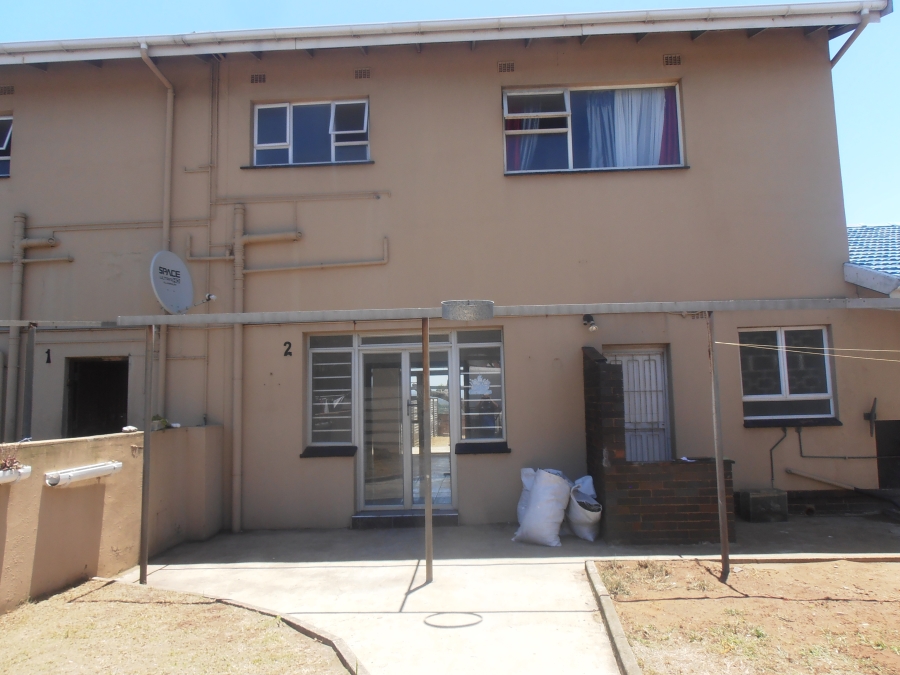 To Let 4 Bedroom Property for Rent in Bluff KwaZulu-Natal