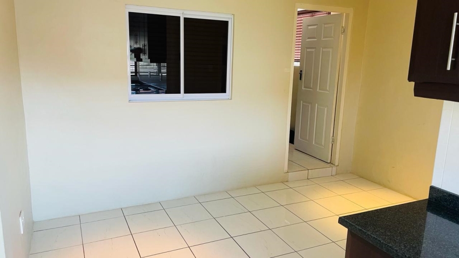 To Let 1 Bedroom Property for Rent in Bluff KwaZulu-Natal