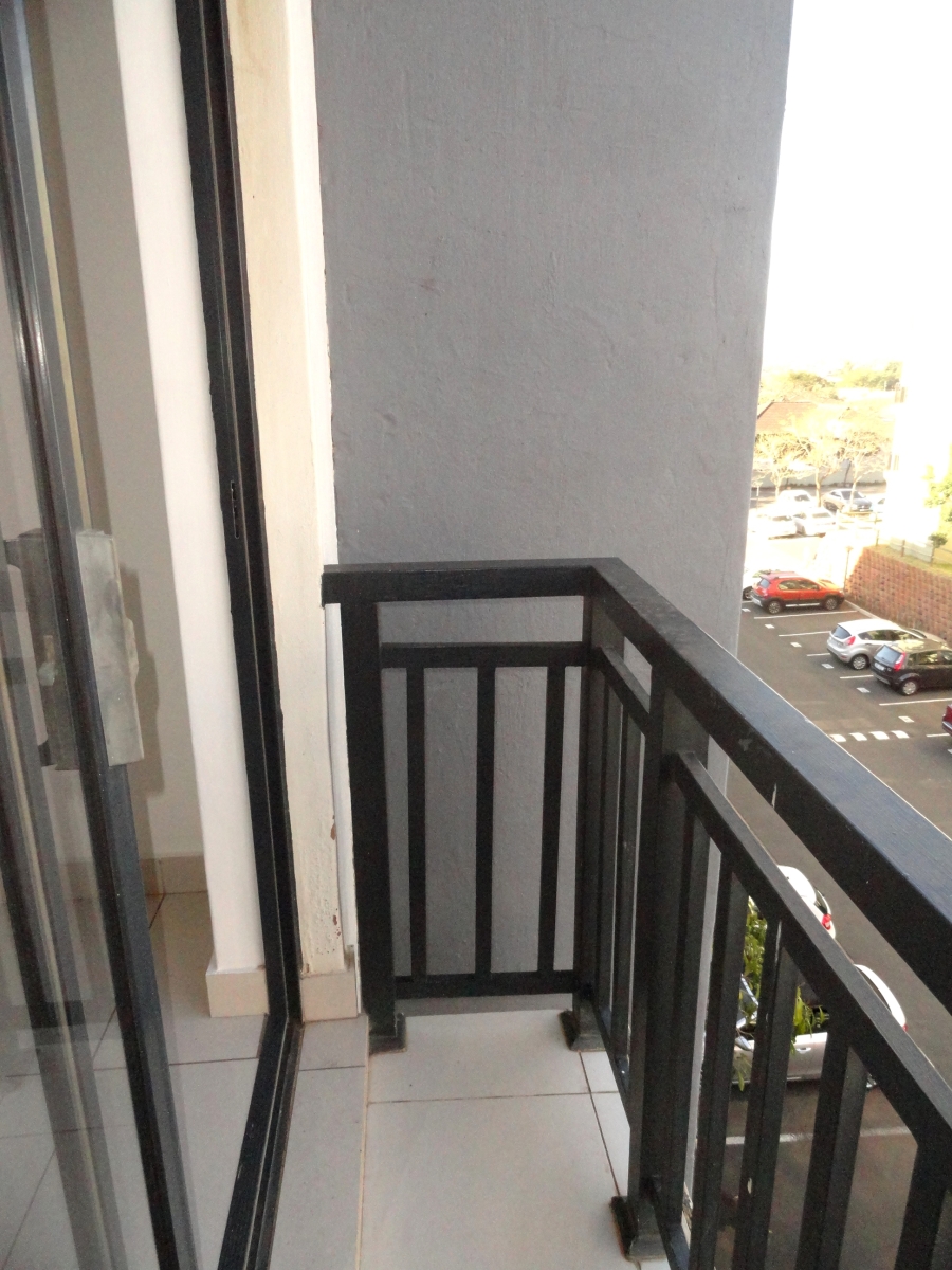 To Let 2 Bedroom Property for Rent in New Town Centre KwaZulu-Natal