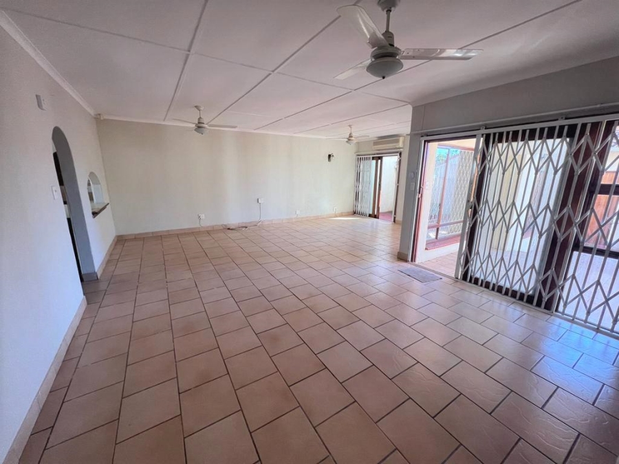 3 Bedroom Property for Sale in Margate KwaZulu-Natal