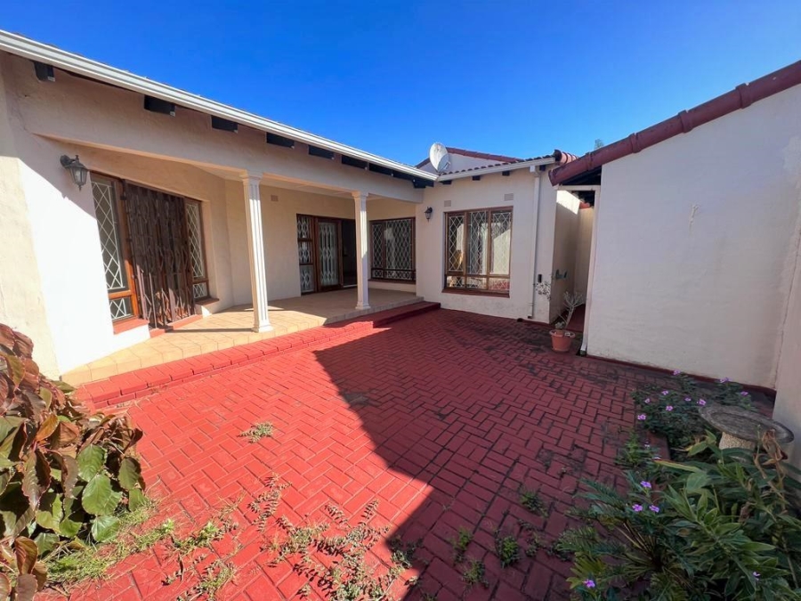 3 Bedroom Property for Sale in Margate KwaZulu-Natal