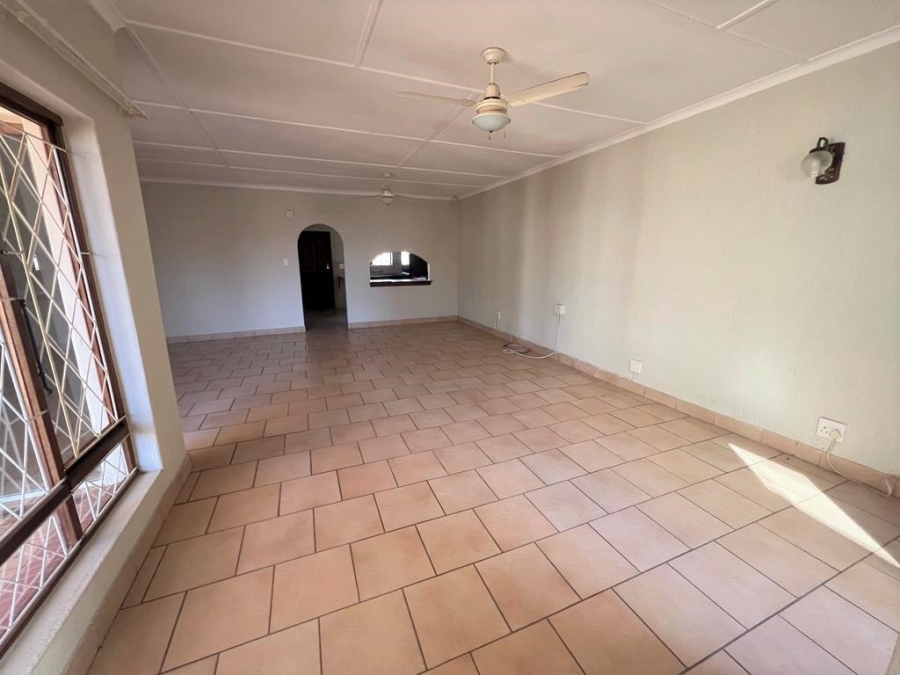 3 Bedroom Property for Sale in Margate KwaZulu-Natal