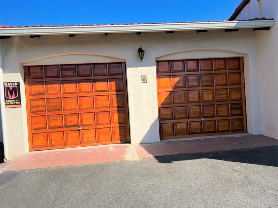 3 Bedroom Property for Sale in Margate KwaZulu-Natal