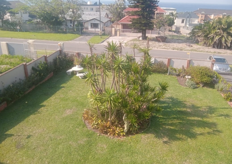 5 Bedroom Property for Sale in Uvongo KwaZulu-Natal