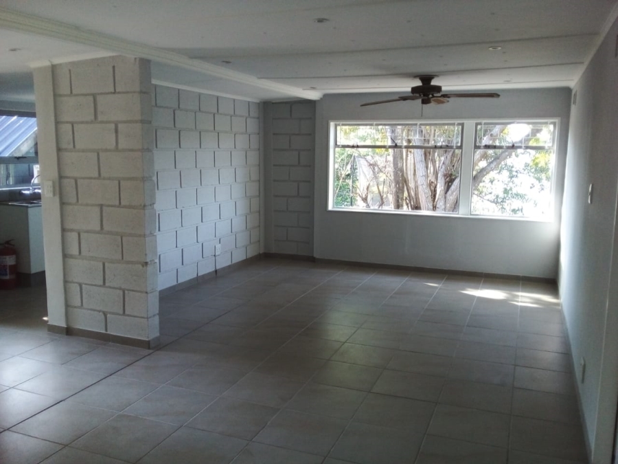 2 Bedroom Property for Sale in Inchanga KwaZulu-Natal