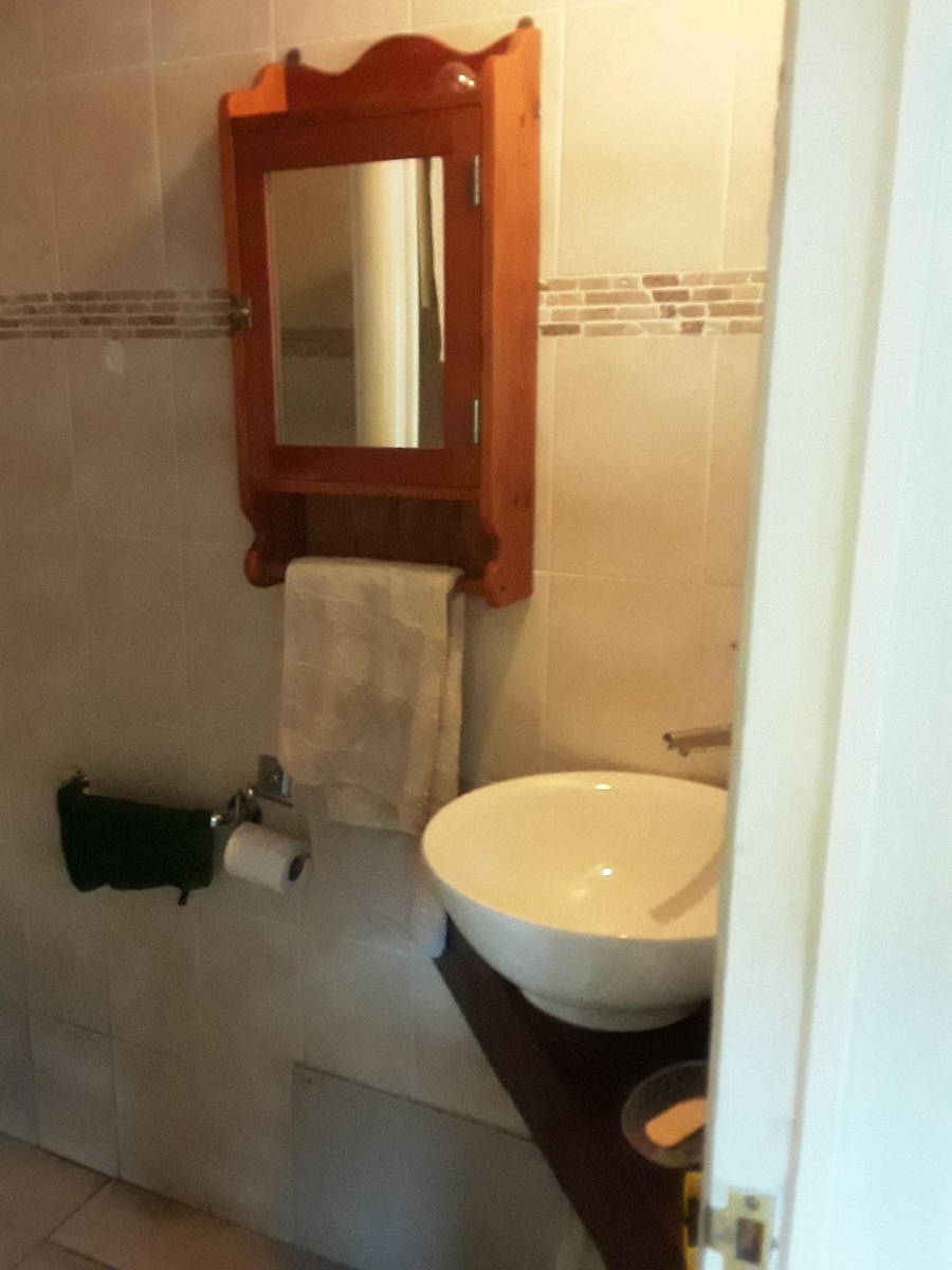 2 Bedroom Property for Sale in Inchanga KwaZulu-Natal