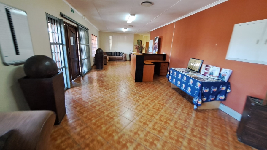 To Let commercial Property for Rent in Richards Bay KwaZulu-Natal