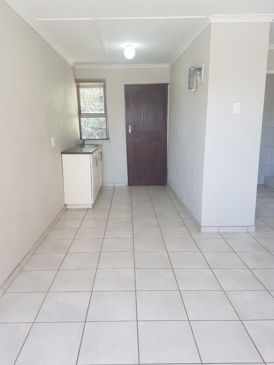 To Let 1 Bedroom Property for Rent in Eshowe KwaZulu-Natal