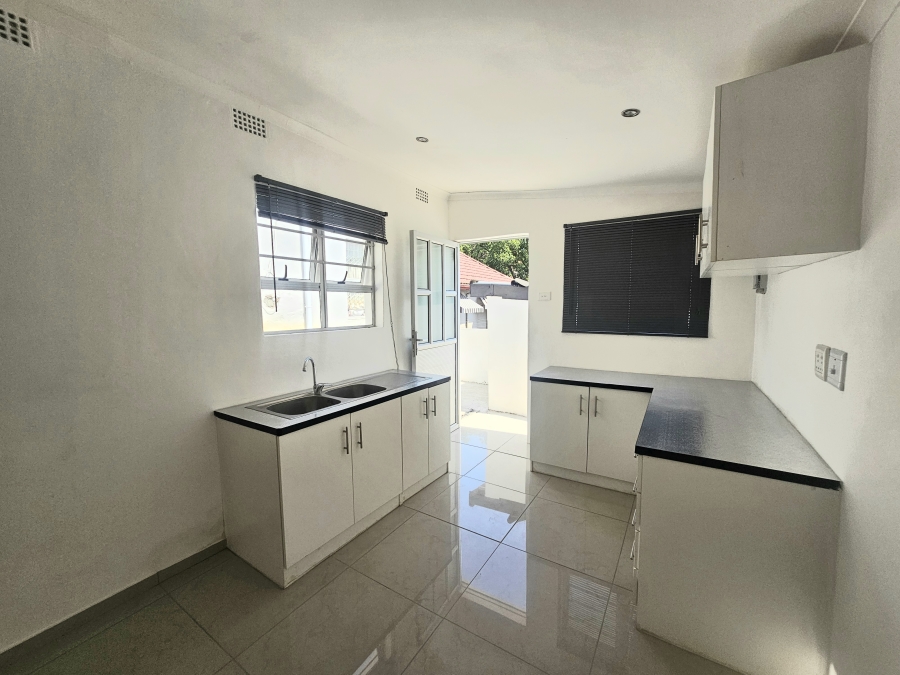 To Let 1 Bedroom Property for Rent in Bellair KwaZulu-Natal