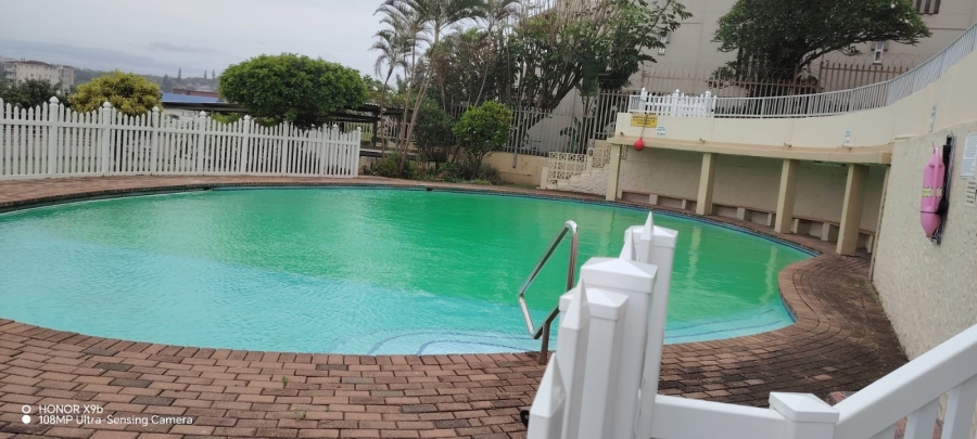 2 Bedroom Property for Sale in Manaba Beach KwaZulu-Natal