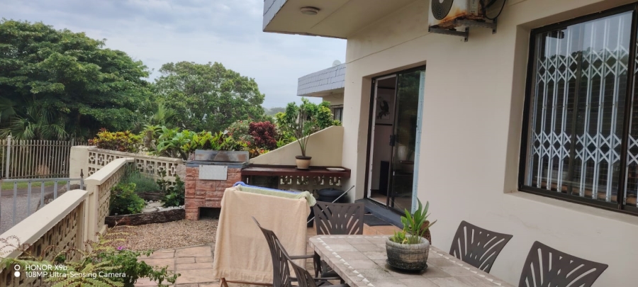 2 Bedroom Property for Sale in Manaba Beach KwaZulu-Natal