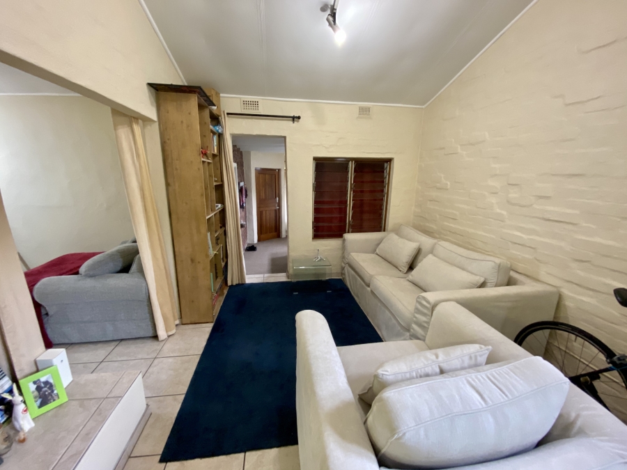 To Let 1 Bedroom Property for Rent in Kloof KwaZulu-Natal