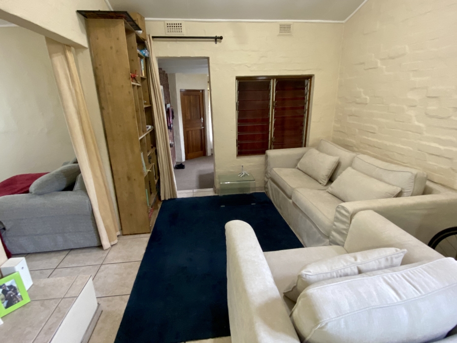 To Let 1 Bedroom Property for Rent in Kloof KwaZulu-Natal