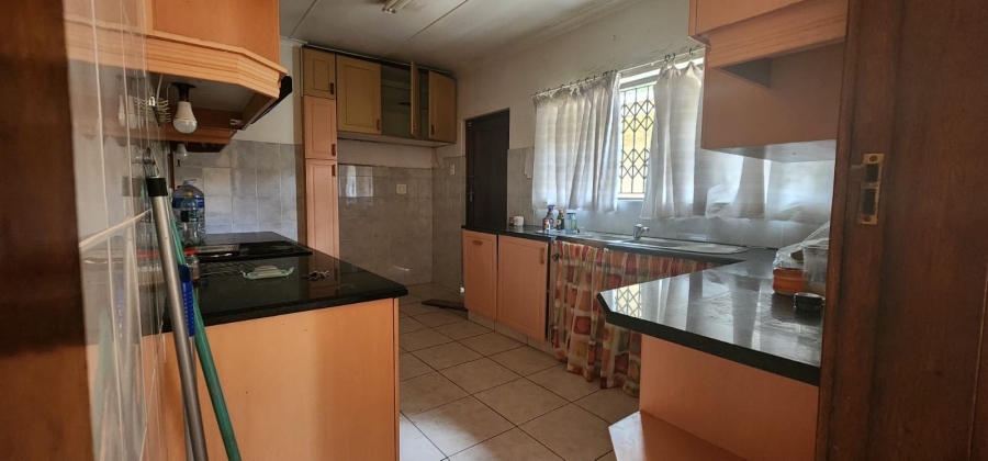 3 Bedroom Property for Sale in Ocean View KwaZulu-Natal