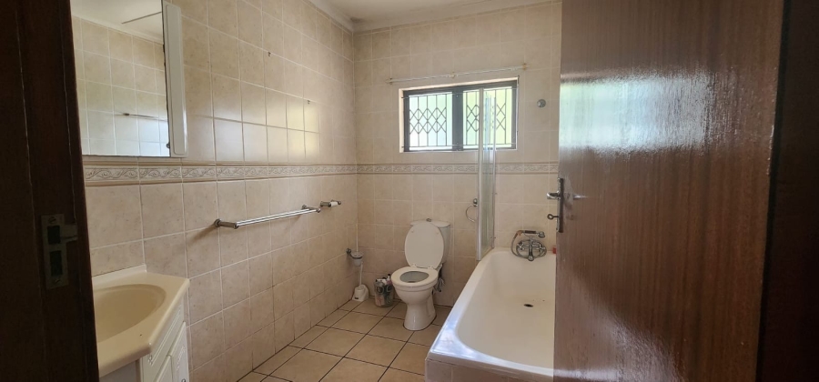 3 Bedroom Property for Sale in Ocean View KwaZulu-Natal