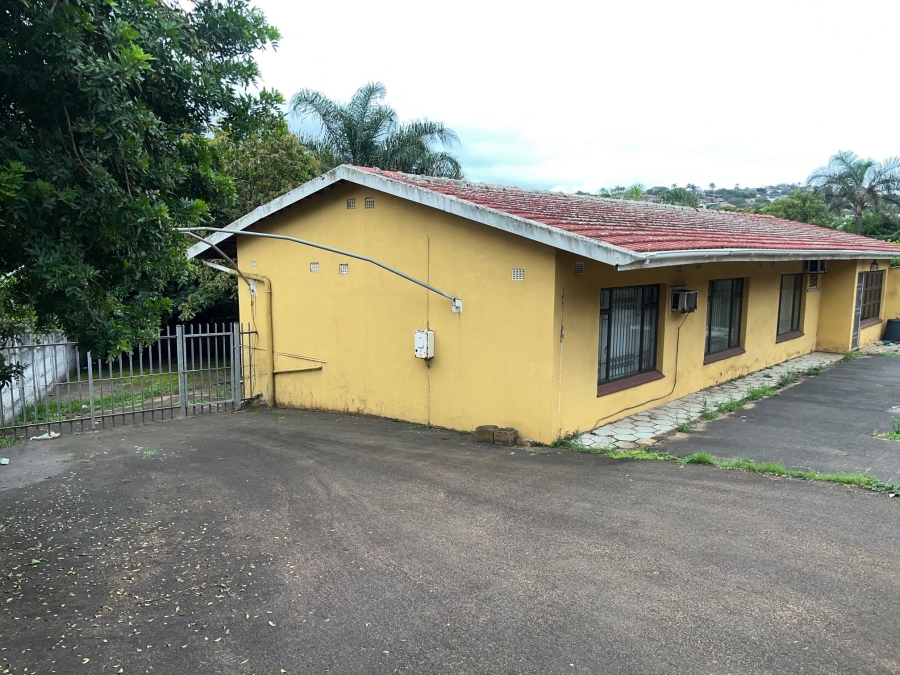 3 Bedroom Property for Sale in Ocean View KwaZulu-Natal