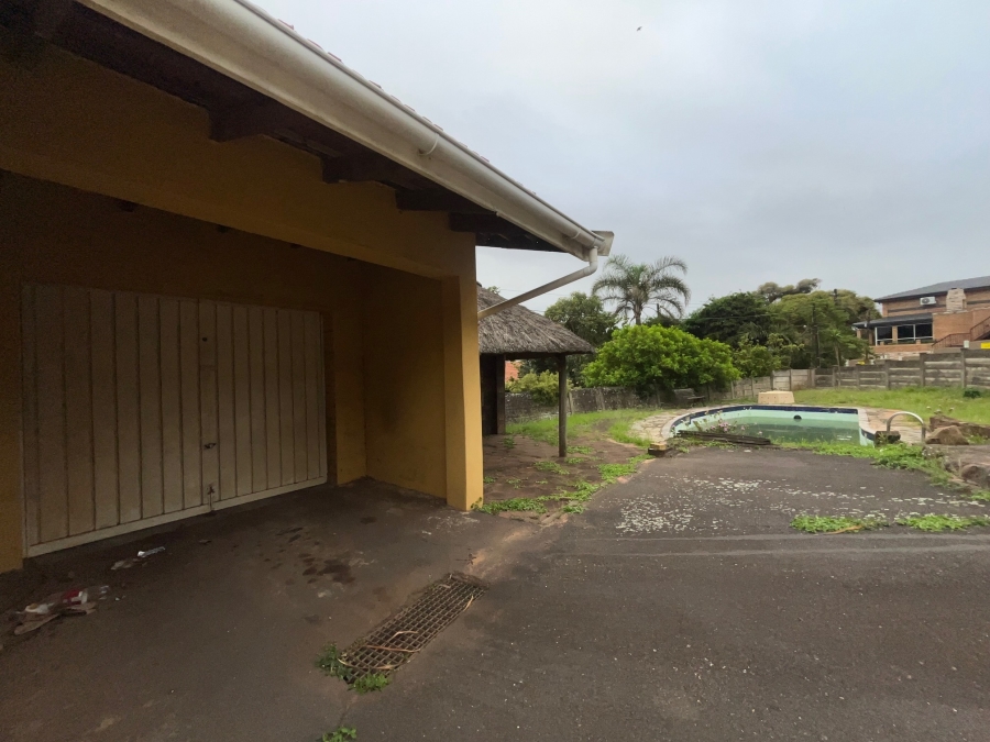 3 Bedroom Property for Sale in Ocean View KwaZulu-Natal