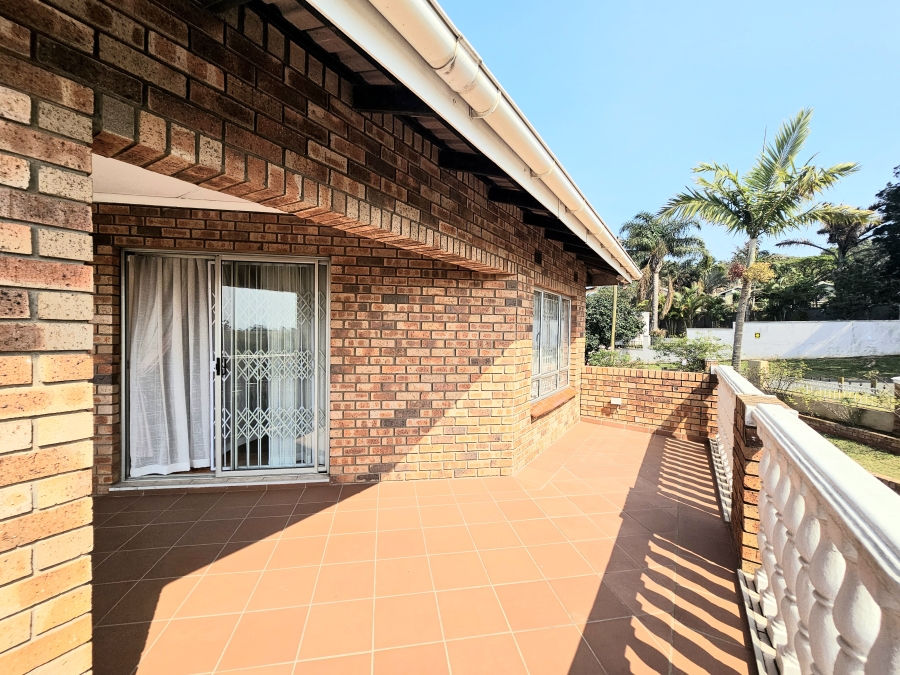 To Let 5 Bedroom Property for Rent in Woodhaven KwaZulu-Natal