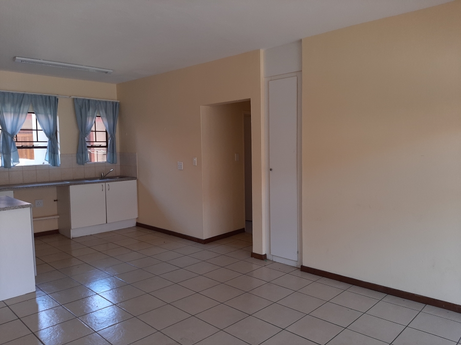 To Let 2 Bedroom Property for Rent in Pioneer Park KwaZulu-Natal