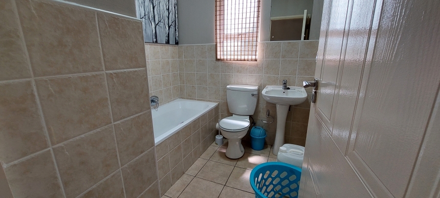 2 Bedroom Property for Sale in St Michaels On Sea KwaZulu-Natal