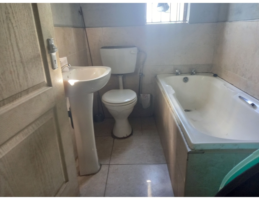 2 Bedroom Property for Sale in Chesterville KwaZulu-Natal