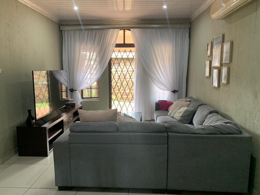 3 Bedroom Property for Sale in Arboretum KwaZulu-Natal