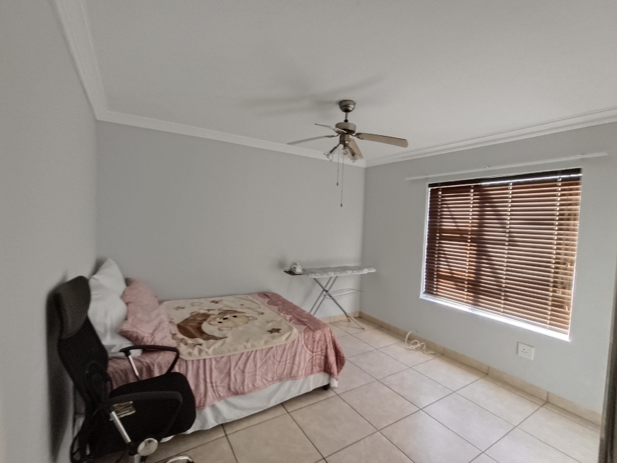 3 Bedroom Property for Sale in St Michaels On Sea KwaZulu-Natal