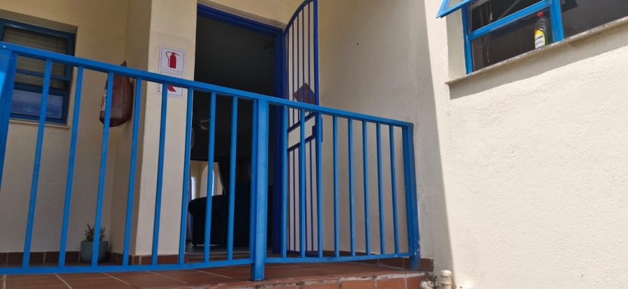 3 Bedroom Property for Sale in Uvongo Beach KwaZulu-Natal