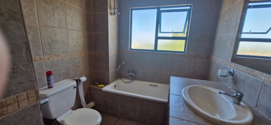 3 Bedroom Property for Sale in Uvongo Beach KwaZulu-Natal