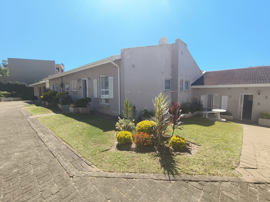 2 Bedroom Property for Sale in Uvongo Beach KwaZulu-Natal