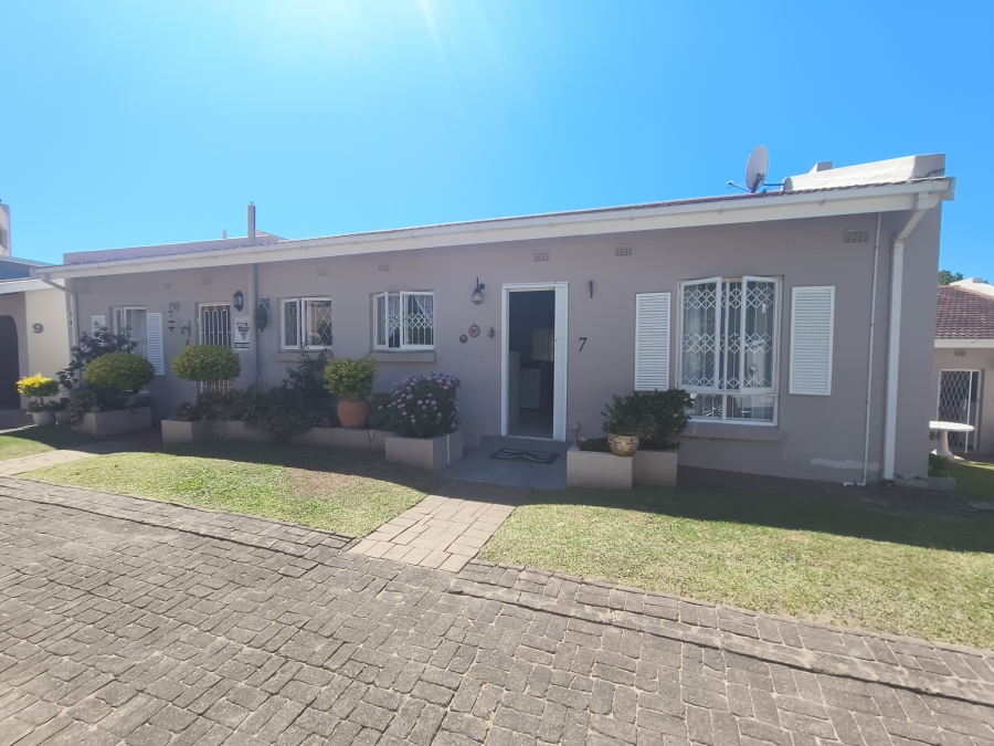 2 Bedroom Property for Sale in Uvongo Beach KwaZulu-Natal