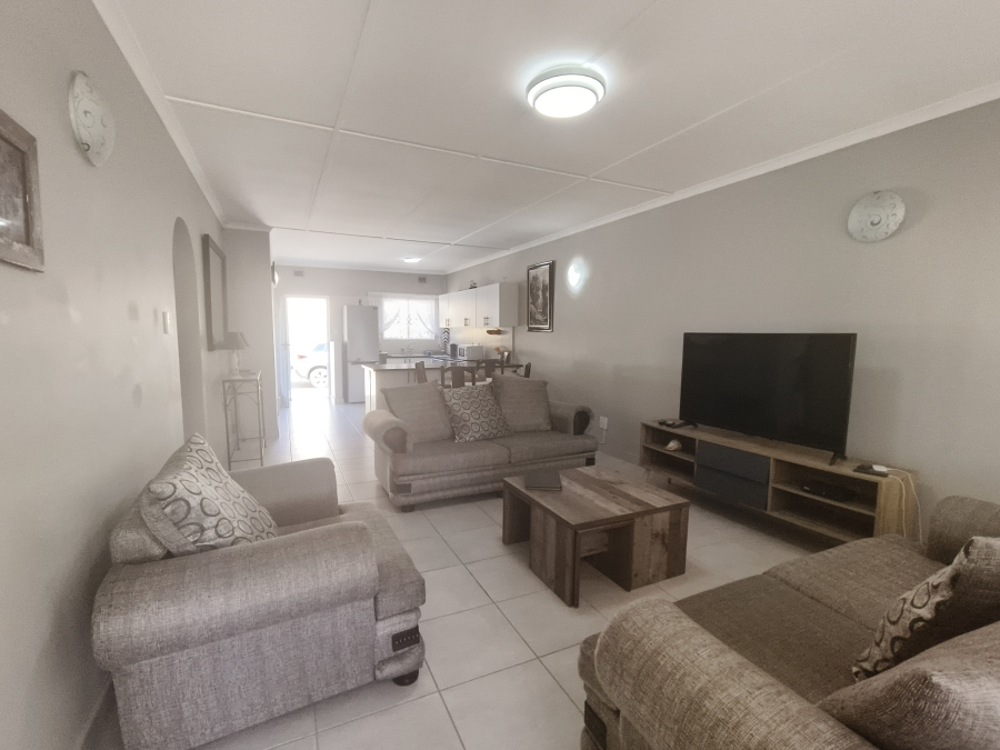 2 Bedroom Property for Sale in Uvongo Beach KwaZulu-Natal