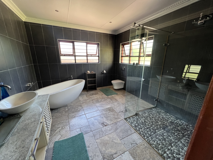 3 Bedroom Property for Sale in Margate KwaZulu-Natal