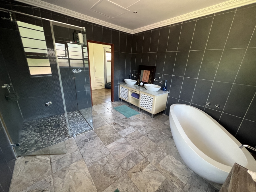 3 Bedroom Property for Sale in Margate KwaZulu-Natal