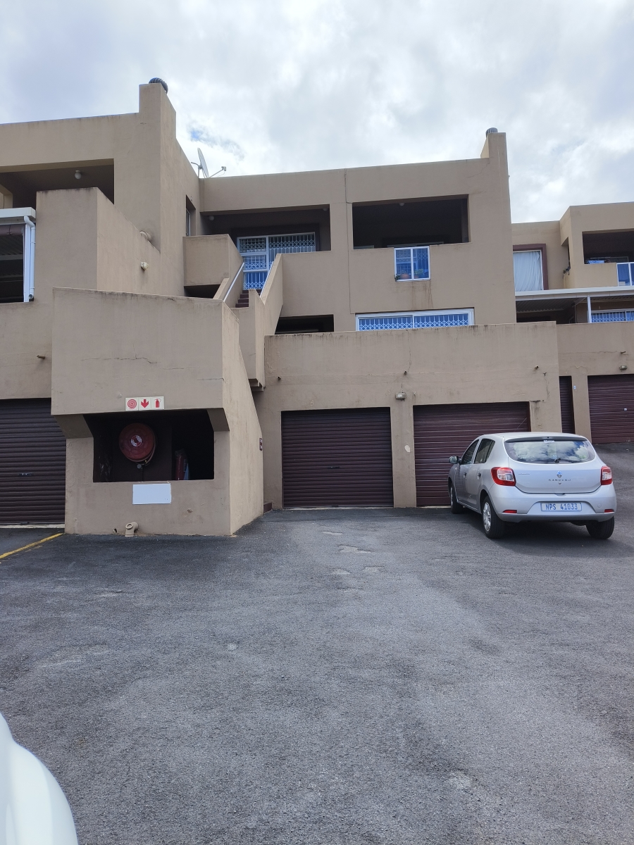 2 Bedroom Property for Sale in Uvongo Beach KwaZulu-Natal