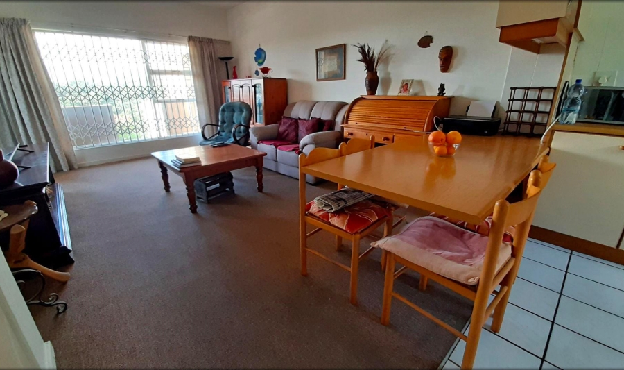 2 Bedroom Property for Sale in Uvongo Beach KwaZulu-Natal