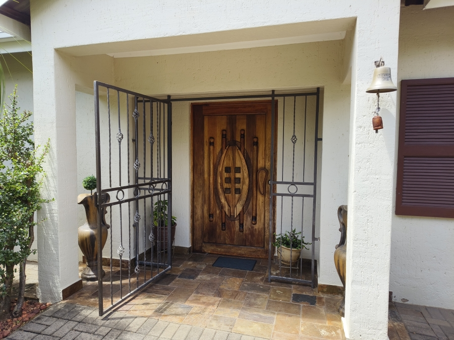 4 Bedroom Property for Sale in Uvongo Beach KwaZulu-Natal