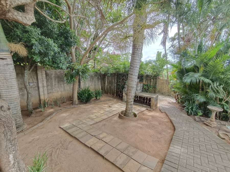 4 Bedroom Property for Sale in Uvongo Beach KwaZulu-Natal