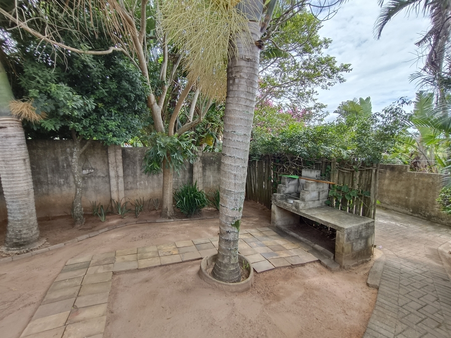 4 Bedroom Property for Sale in Uvongo Beach KwaZulu-Natal