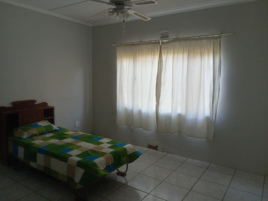 To Let 3 Bedroom Property for Rent in Palm Beach KwaZulu-Natal