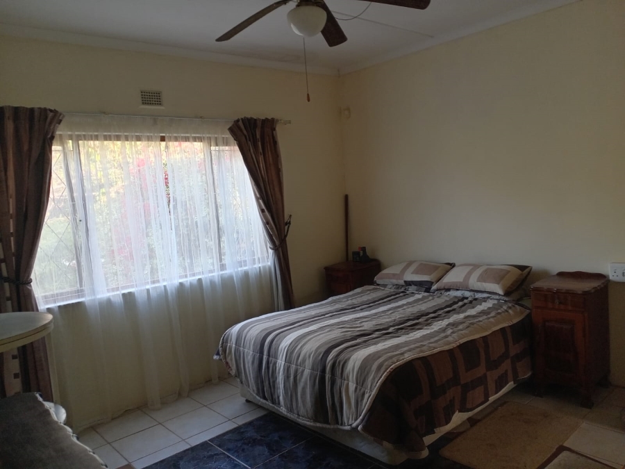 To Let 3 Bedroom Property for Rent in Palm Beach KwaZulu-Natal