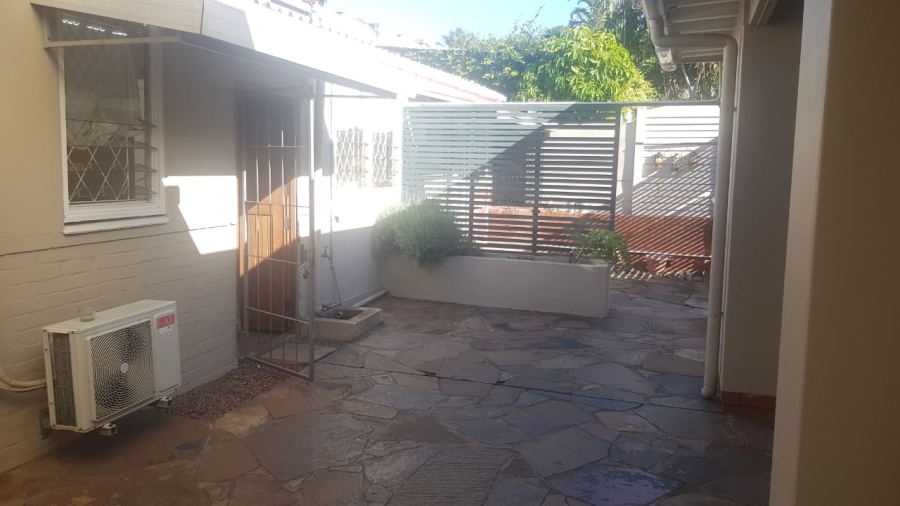 To Let 3 Bedroom Property for Rent in Glenwood KwaZulu-Natal