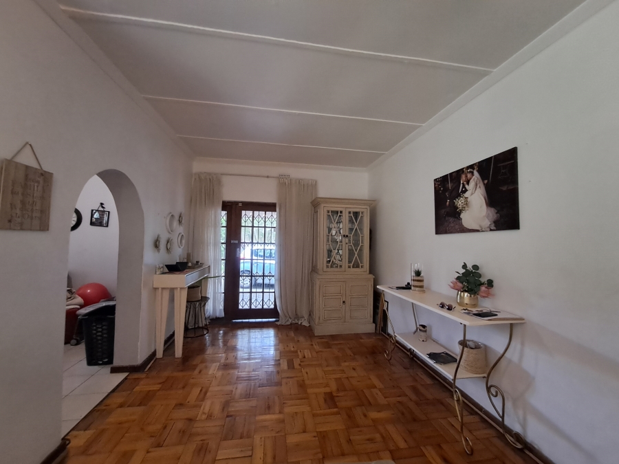 To Let 4 Bedroom Property for Rent in Pinelands KwaZulu-Natal