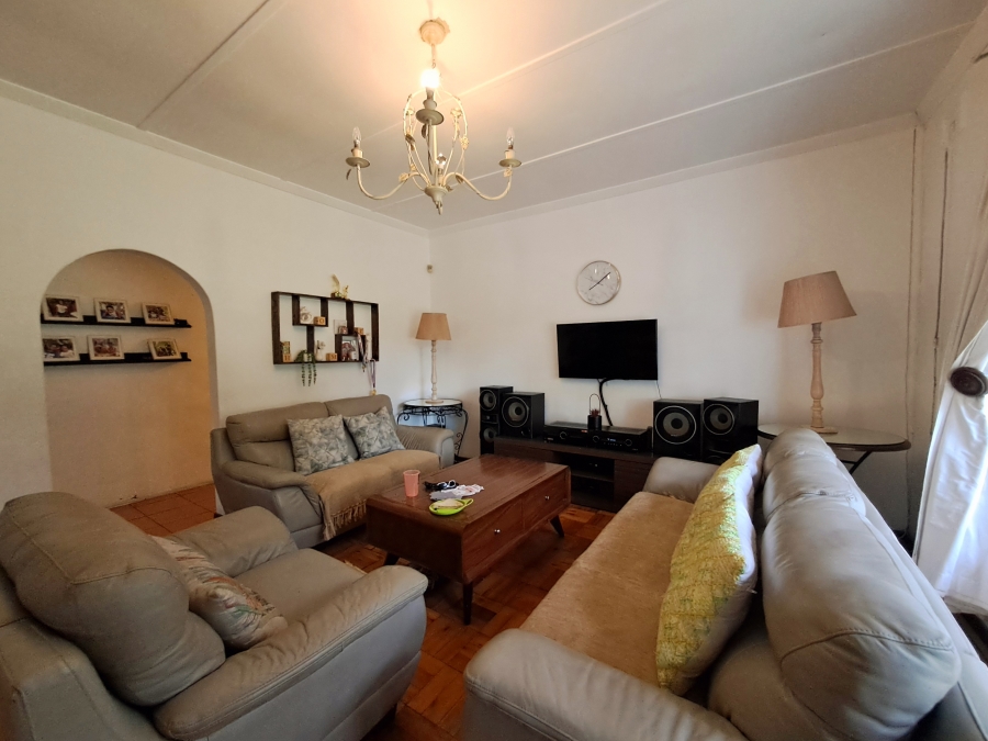 To Let 4 Bedroom Property for Rent in Pinelands KwaZulu-Natal