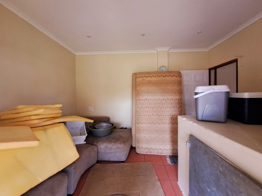 To Let 4 Bedroom Property for Rent in Pinelands KwaZulu-Natal