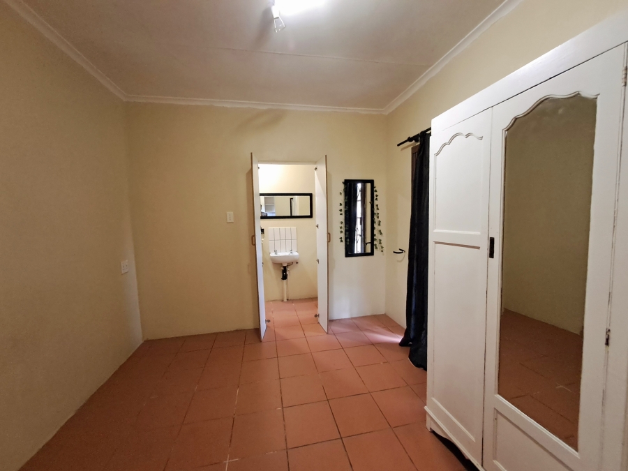 To Let 4 Bedroom Property for Rent in Pinelands KwaZulu-Natal