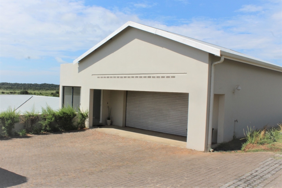 3 Bedroom Property for Sale in Zini River Estate KwaZulu-Natal