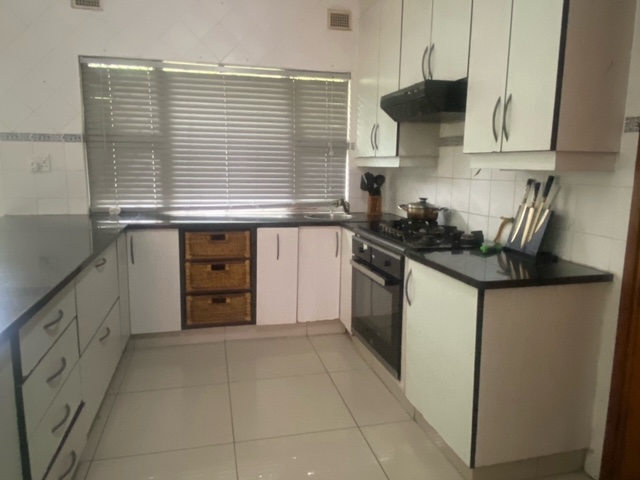 To Let 4 Bedroom Property for Rent in Meer En See KwaZulu-Natal