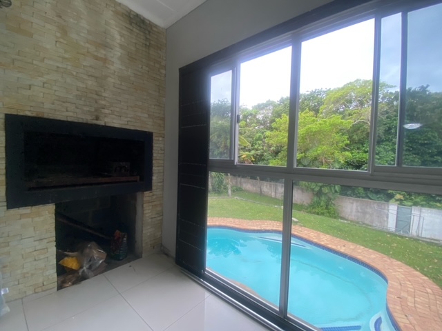 To Let 4 Bedroom Property for Rent in Meer En See KwaZulu-Natal